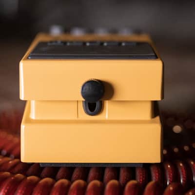 Boss AC-3 Acoustic Simulator Effects Pedal image 7