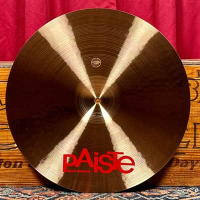 18" Paiste 2002 Medium Crash Cymbal 1562g *Video* image 5