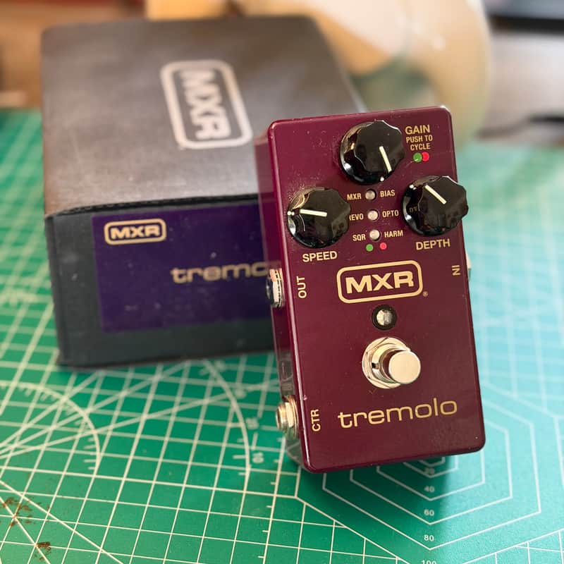 MXR M305 Tremolo