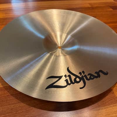Zildjian 18" A Series Medium Thin Crash Cymbal 2013 - Present - Traditional image 7