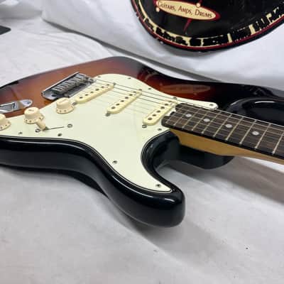 Fender American Elite Stratocaster Strat Electric Guitar - 3-Color Sunburst image 16