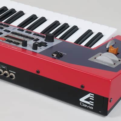 Nord Modular G2X synthesizer with voice expansion board + original owner's manual + brochure image 6