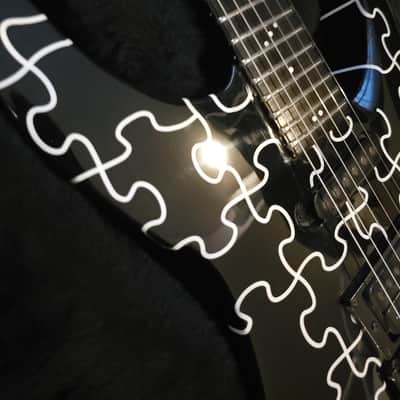 Peavey Vandenberg Custom - Black Puzzle image 6