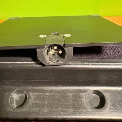Crown PZM-30GPB - Black image 3