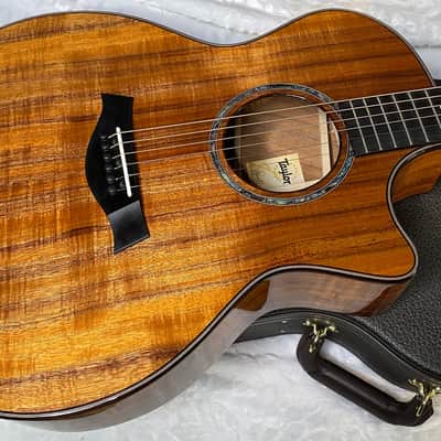 NEW! Taylor Custom 724ce Acoustic-Electric Guitar - Natural Gloss - AAAAA Hand Picked Koa - WOW! Authorized Dealer - G06770 image 5