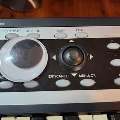 Korg X50 61-Key Music Synthesizer 2000s - Black image 7