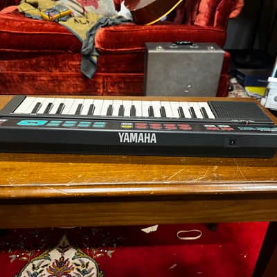 Yamaha PSS-80 Portasound Mini Keyboard Synth 1980s image 8