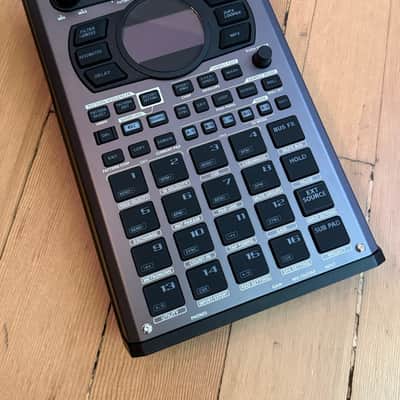 Roland SP-404MkII 2021 - Present - Gray image 2