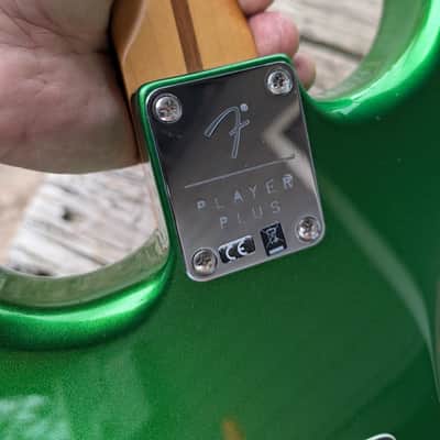 Fender Stratocaster Player Plus - Cosmic Jade image 4
