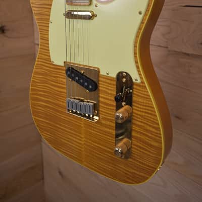 Fender #3 of 300 - 40th Anniversary Custom Shop First Series Telecaster 1988 - Amber image 3