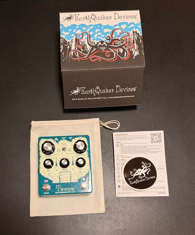 EarthQuaker Devices Towers Stereo Reverberant Filter
