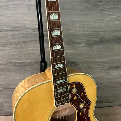Gibson SJ-200 True Vintage Acoustic Guitar 2008 w/ Case And COA #2444 image 9