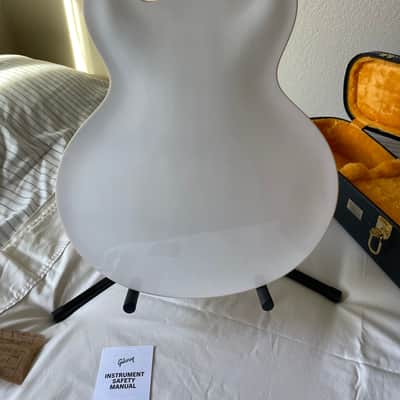 Gibson Custom Shop Dave Grohl Signature DG-335 Limited Edition 2025 - Alpine White #45 of 50 image 8