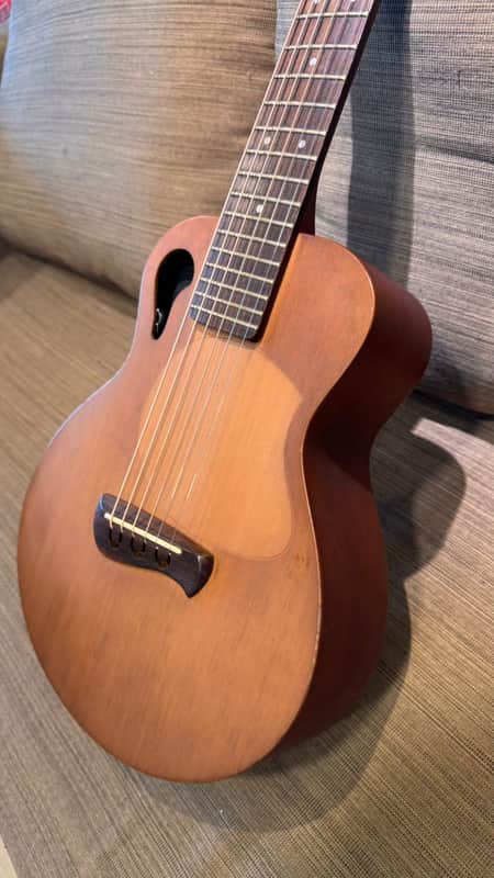 Tacoma Papoose P-1 2000 acoustic guitar with LR Baggs element image 1