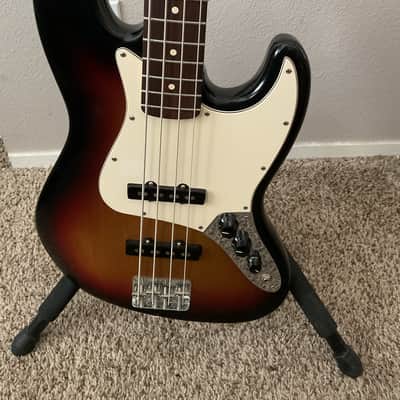 Fender American Standard Jazz Bass 2005 - Sunburst image 3