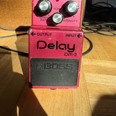 Boss DM-2 Delay (Black Label) 1981 - 1984 - Pink image 2