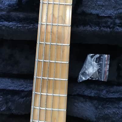 CARVIN LB-76 6 STRING BASS 1990’s - NATURAL image 21