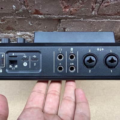 RØDE RØDECaster Duo Integrated Audio Production Studio / Podcast Mixer – w/ Power Supply – Used image 5