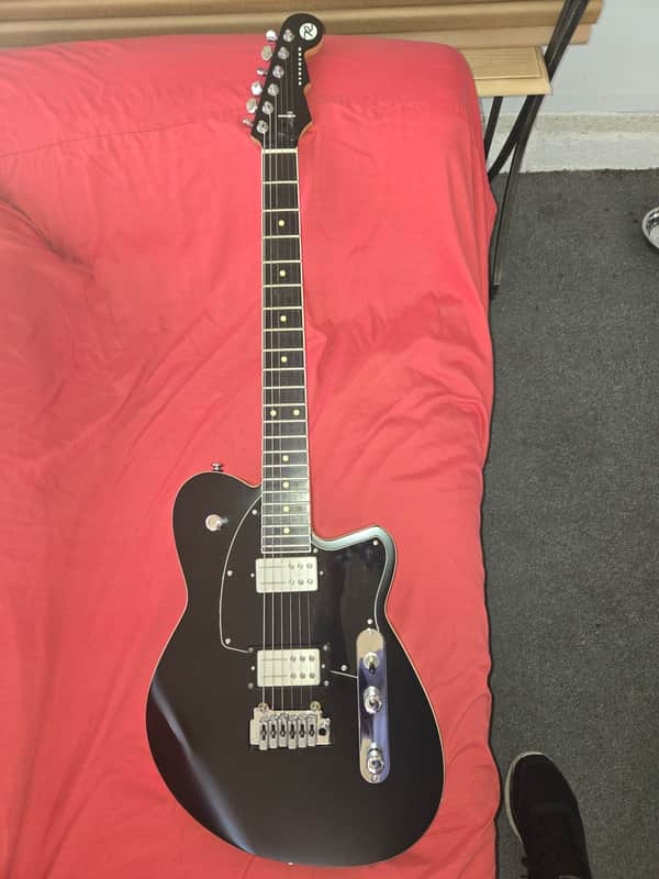 REVEREND  REEVES  GABRELS  SIGNATURE  II GUITAR SATIN BLACK RARE w Hardcase image 1