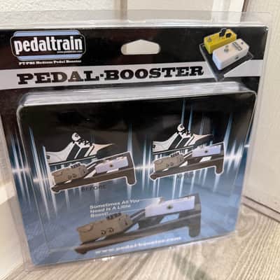 Pedaltrain Pro Pedalboard + Pedal Booster & Soft Case image 10