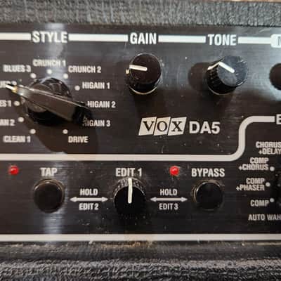 Vox DA-5 Busker Modelling Amplifier 2005-2009 image 9
