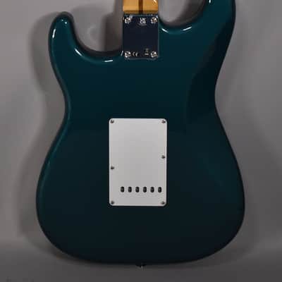 Fender Vintera II '50s Stratocaster Ocean Turquoise w/Gig Bag image 2