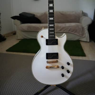 Epiphone Matt Heafy Les Paul Custom Origins image 1