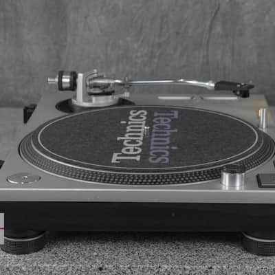 Technics SL-1200MK2-A Silver Direct Drive DJ Turntable in Good condition image 9
