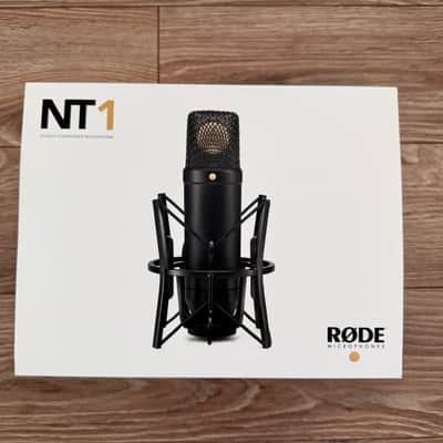 RØDE NT1 4th Gen Studio Microphone Kit with SM6, Pop Filter & XLR Cable image 3