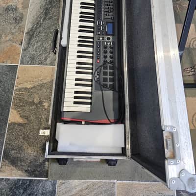 Novation Novation Impulse 61 USB MIDI Controller Keyboard Mid 2012 - Black image 5