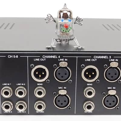 Universal Audio 4-710D Twin-Finity Mic Preamp + Top Zustand + 1,5 Jahre Garantie image 7