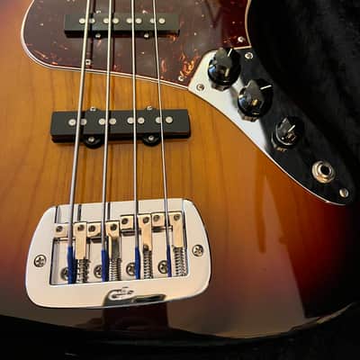 G&L JB 2021 - 3 tone Sunburst image 4