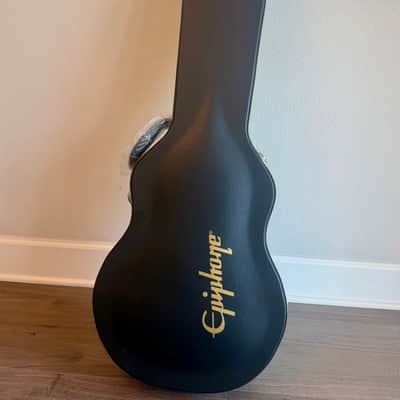 Epiphone Les Paul Custom Quilt Guitar and Les Paul Epilite Case 2025 - Ocean Blue image 10