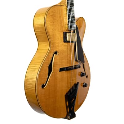 McCurdy 2012 Kenmare Blonde 15" Archtop image 4
