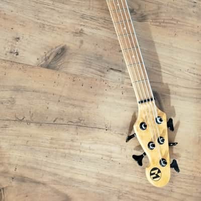 Maruszczyk Elwood L 5 string 2000s - Birds Eye image 4