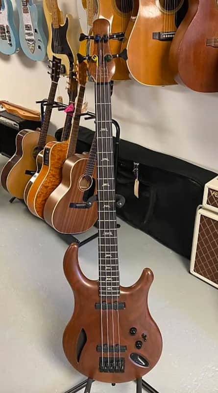 Jon Kammerer Custom Bass w/fretted & fretless necks image 1
