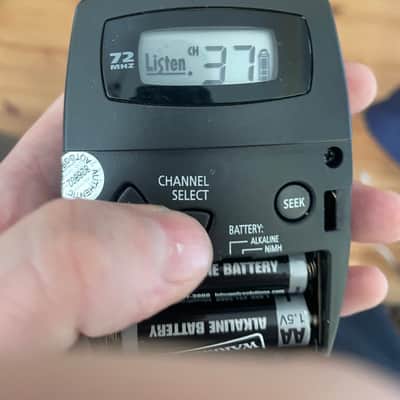 Listen Technologies LR-400-072 216 Mhz Portable Display RF Receiver image 12