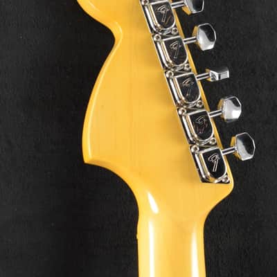 Mint Fender American Vintage II 1973 Stratocaster Mocha Maple Fingerboard image 5