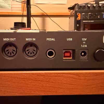 Native Instruments Maschine MKIII 2010s - Black image 9