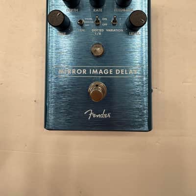 Fender Mirror Image Delay Digital Analog Tape Echo Guitar Effect Pedal image 1