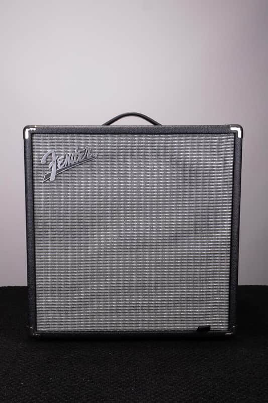 Used Fender Rumble 40 Bass Amp