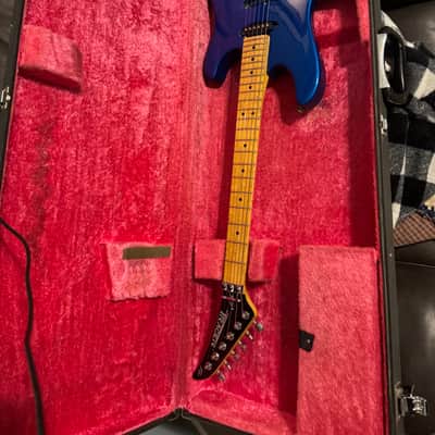 Peavey Tracer USA with G&R hard case image 1