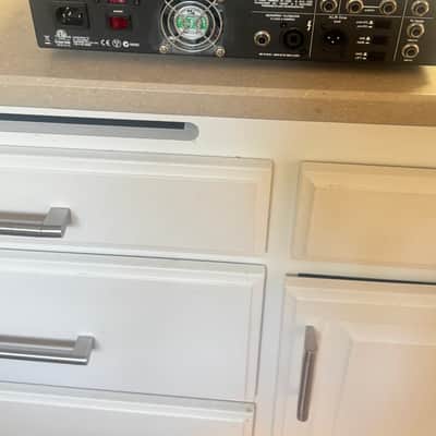 Ampeg PF-500 Portaflex 500-Watt Bass Amp Head 2011 - Present - Black image 2