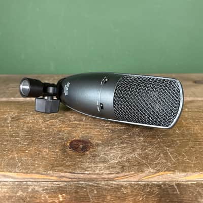 Shure BETA 27 Supercardioid Condenser Microphone 2010 - Present - Black image 2