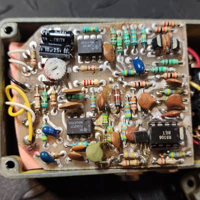MXR MX-148 Micro Chorus 1982 - 1984 ish replacement Pot Reticon R5106 IC Vintage image 9