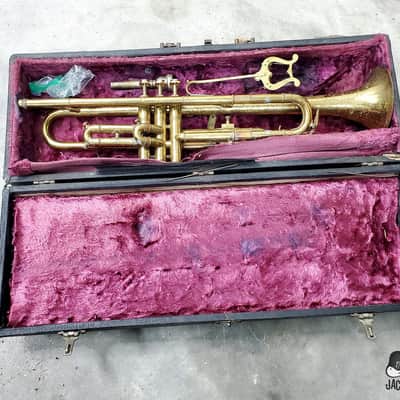 Conn / Musicraft "Stencil Horn" Bb Trumpet (1920s Lacquered Brass) image 2