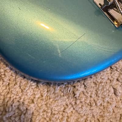 Fender Stu Hamm Signature Urge Bass 1993 - 1999 - Lake Placid Blue image 3