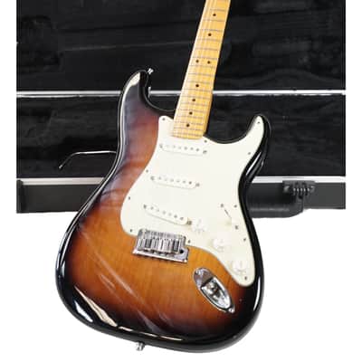 Fender American Deluxe Stratocaster - 2012 image 13
