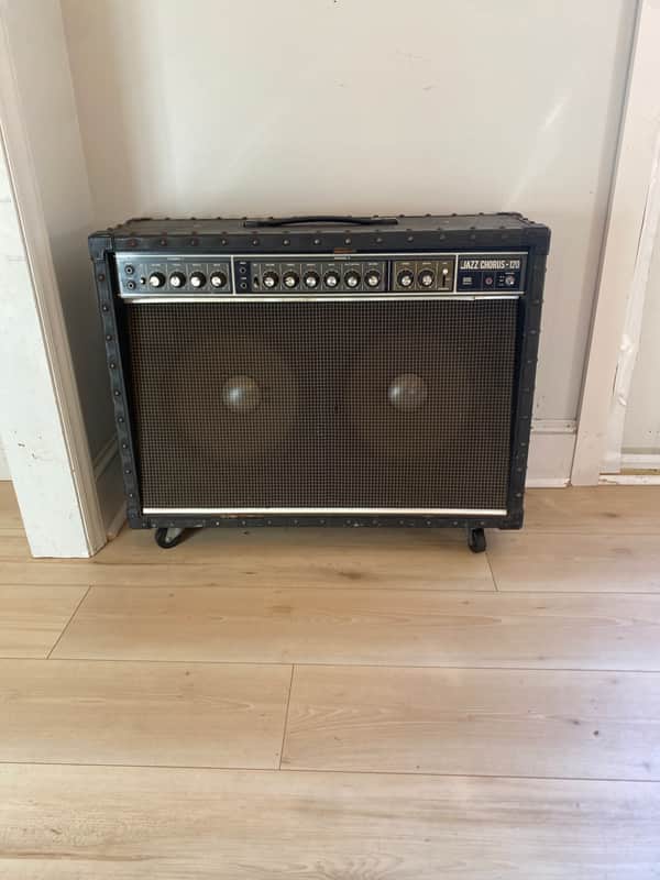 Roland JC-120 Jazz Chorus 2-Channel 120-Watt 2x12" Guitar Combo 1975 - 1993 - Black image 1