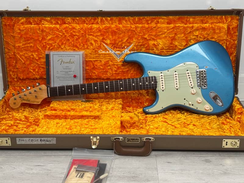 FENDER CUSTOM SHOP 1960 LAKE PLACID BLUE STRATOCASTER LEFT HANDED image 1